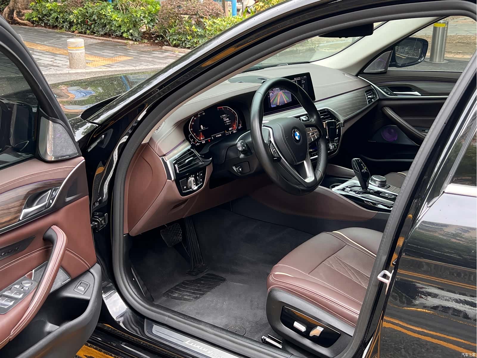 BMW 5 Series, 2020 4