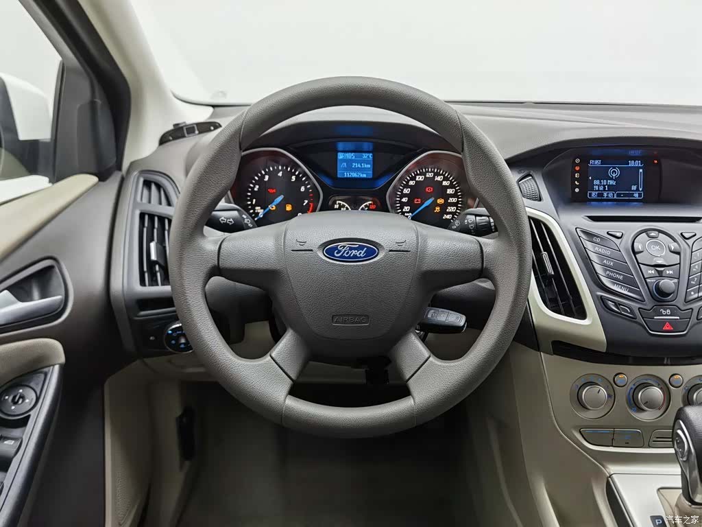 Ford Focus, 2014 11