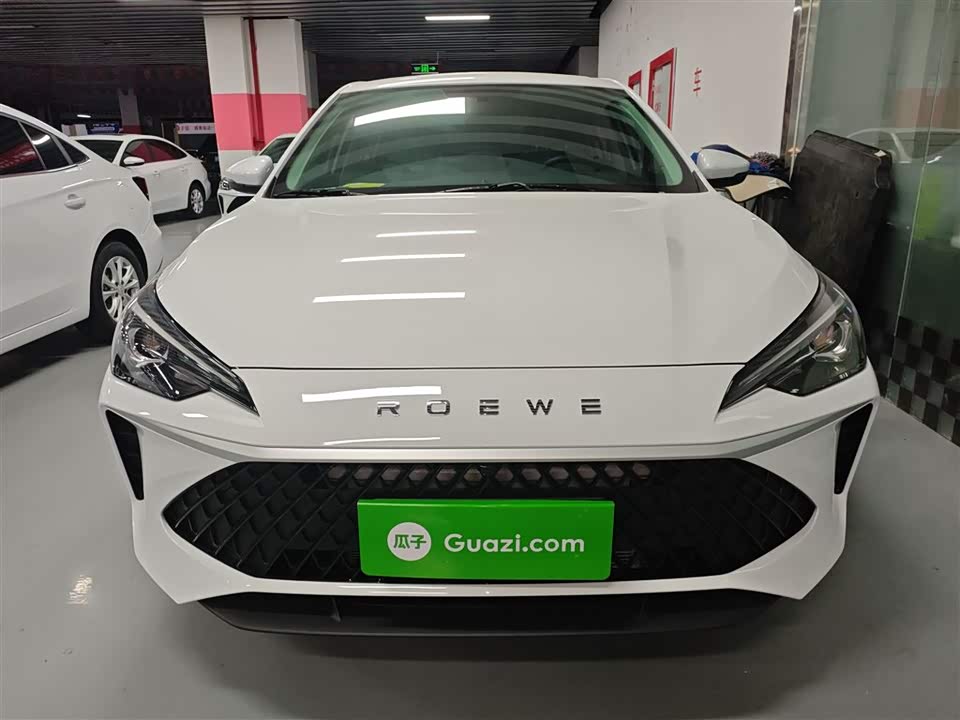 Roewe i5