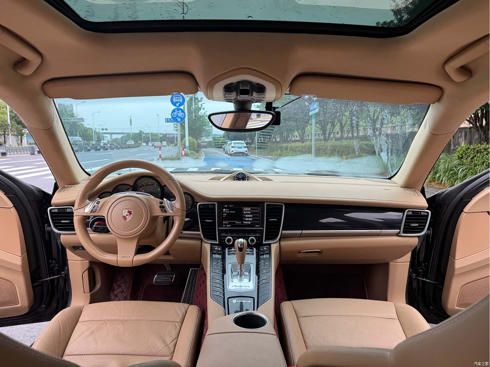 Porsche Panamera, 2010 7