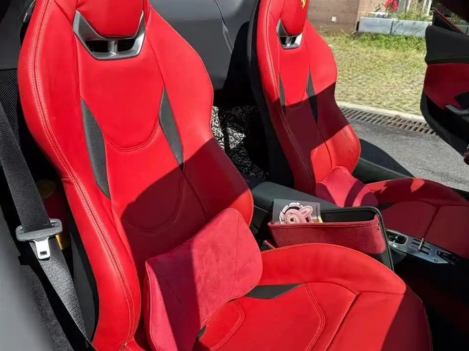 Ferrari 296