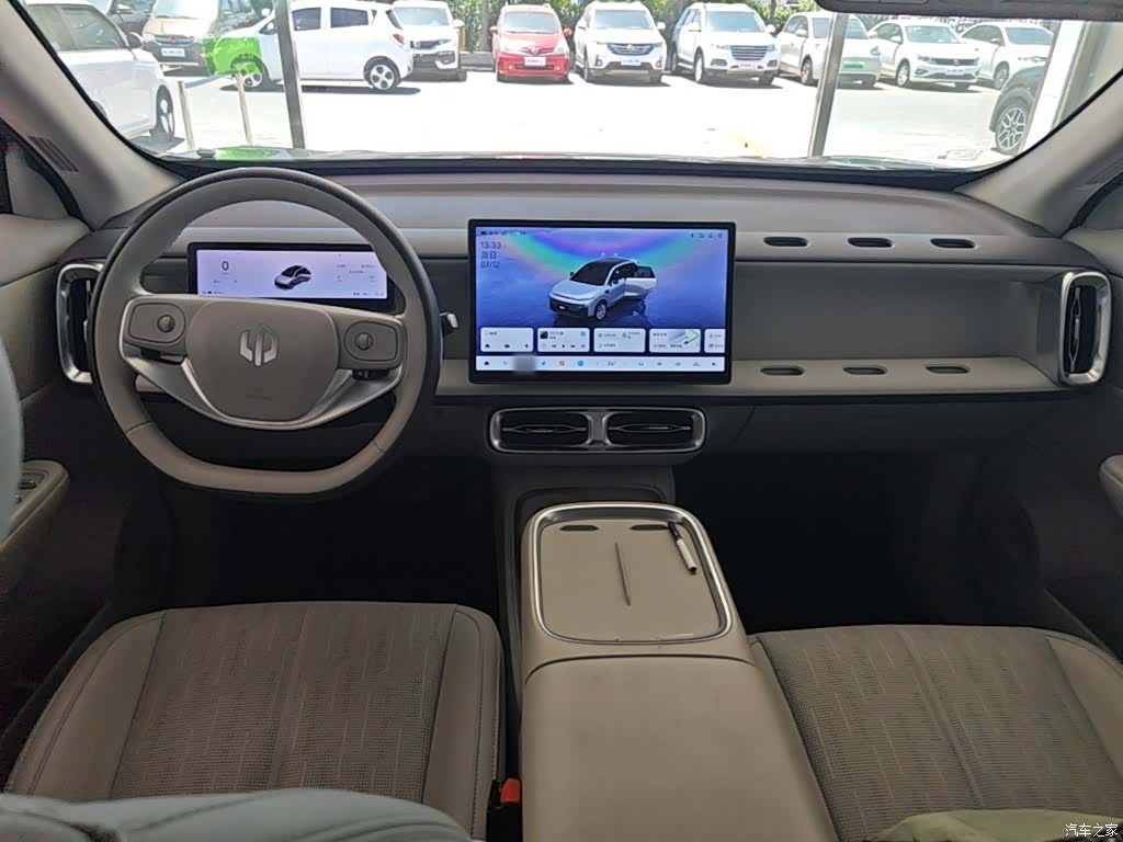 Leapmotor B10, 2025 10