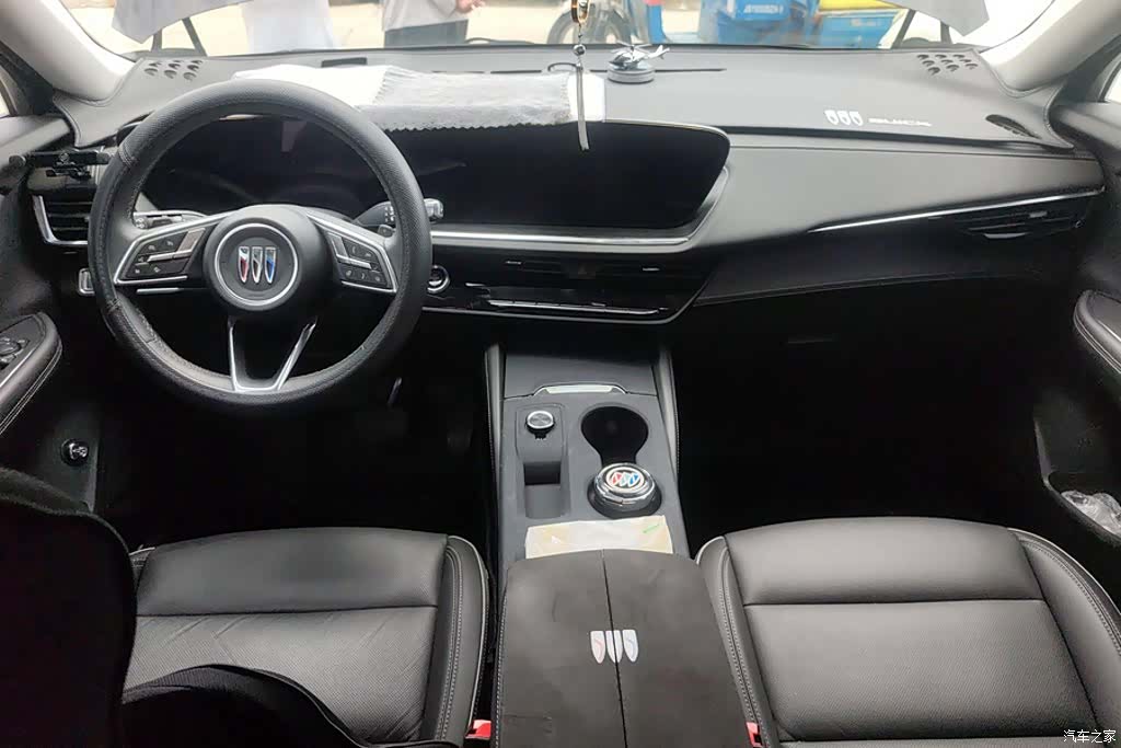 Buick Envision Plus, 2024 12