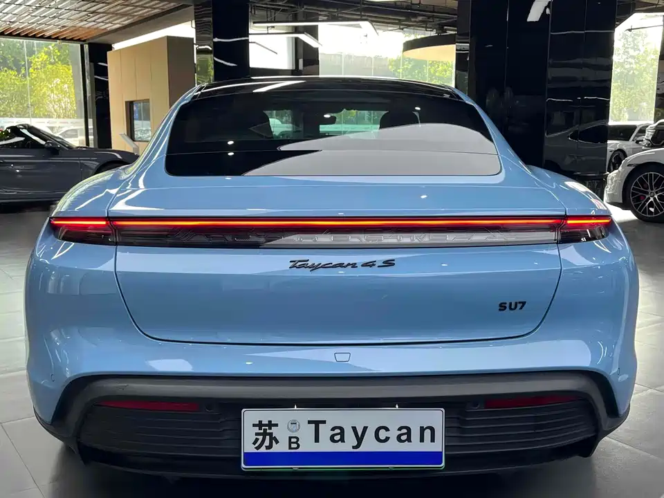 Porsche Taycan