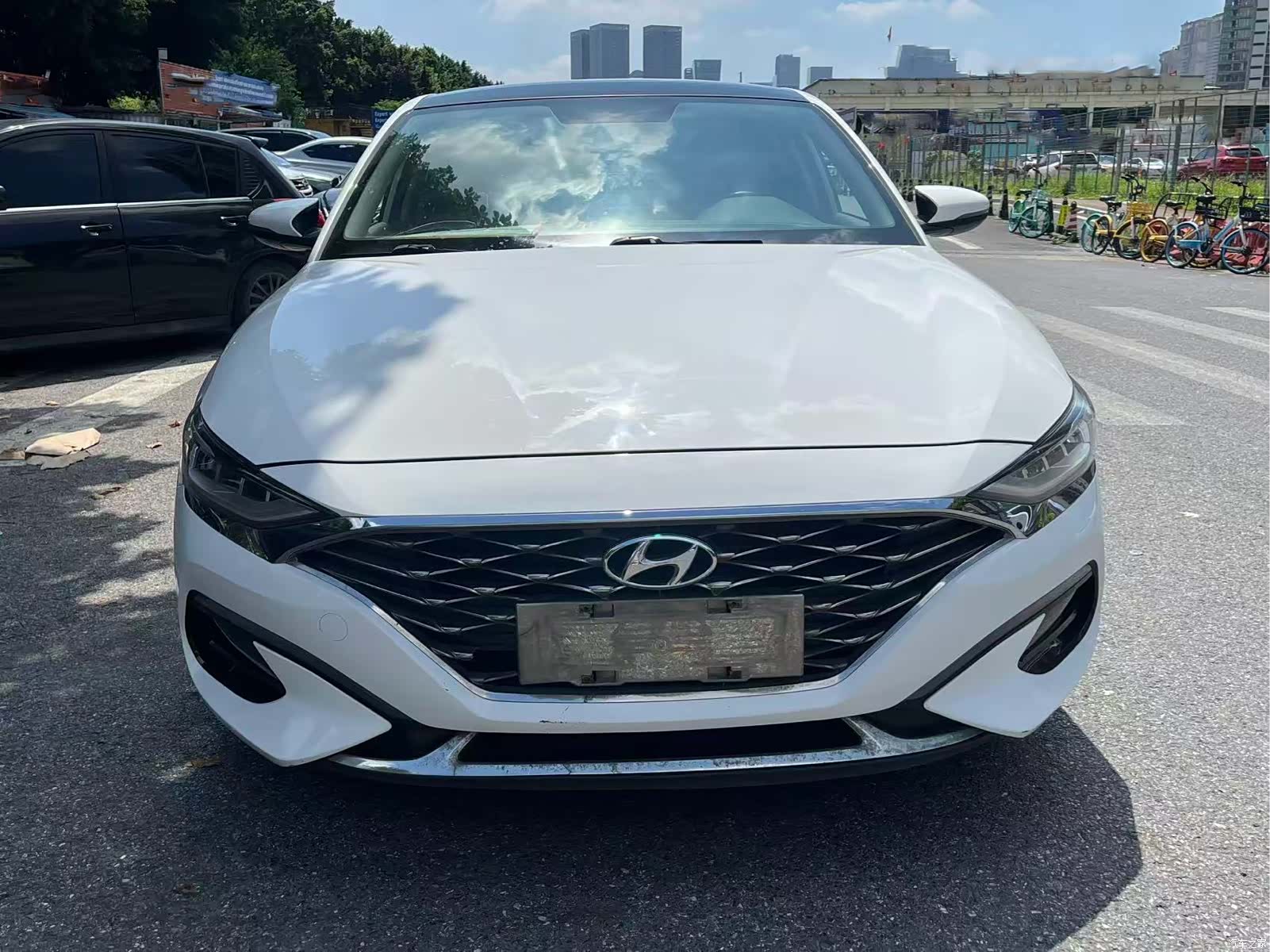 Hyundai Lafesta, 2019 3