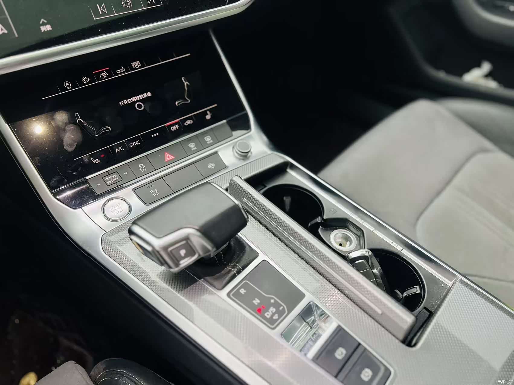 Audi A6L, 2019 9