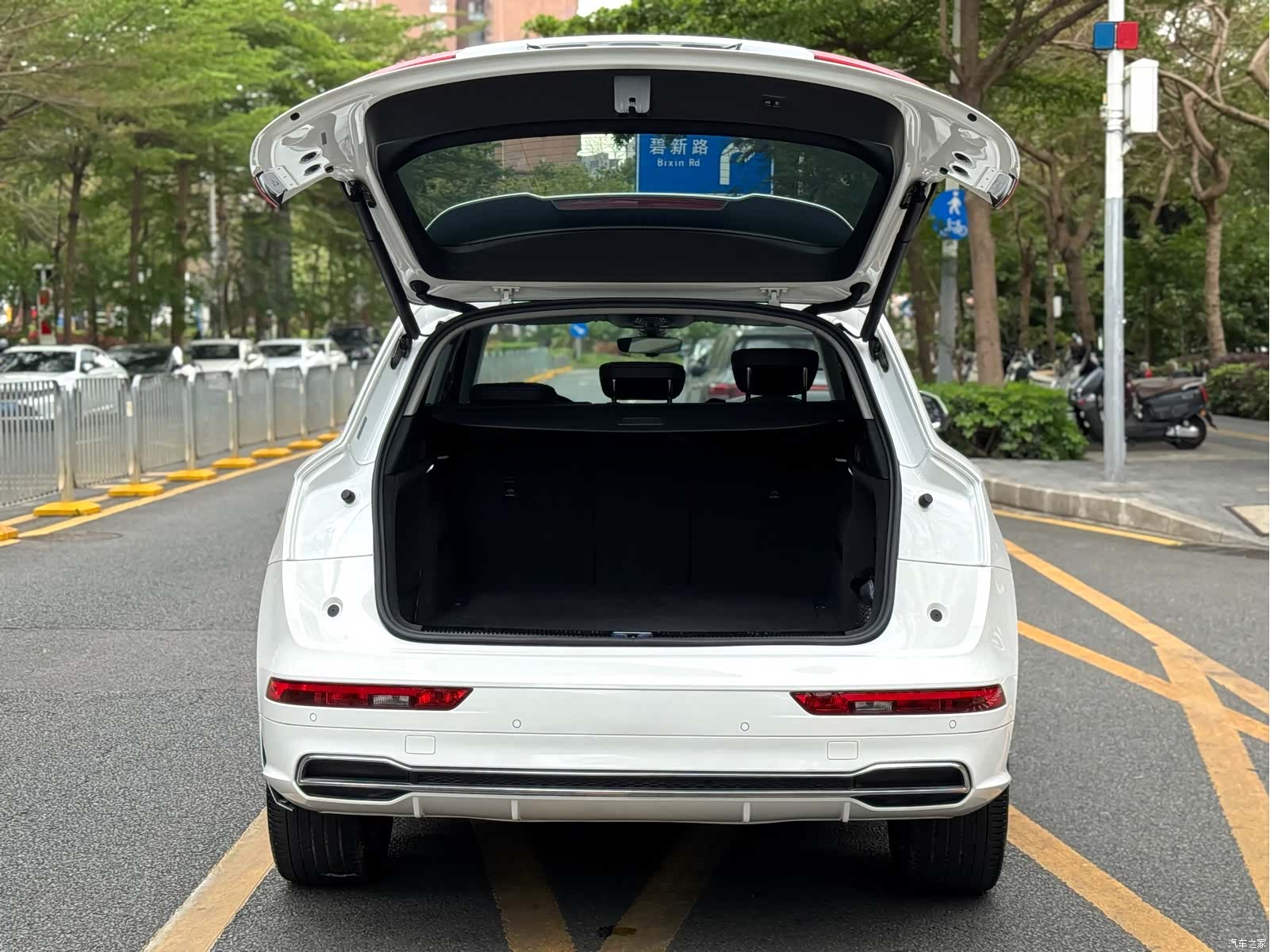 Audi Q5L, 2021 15