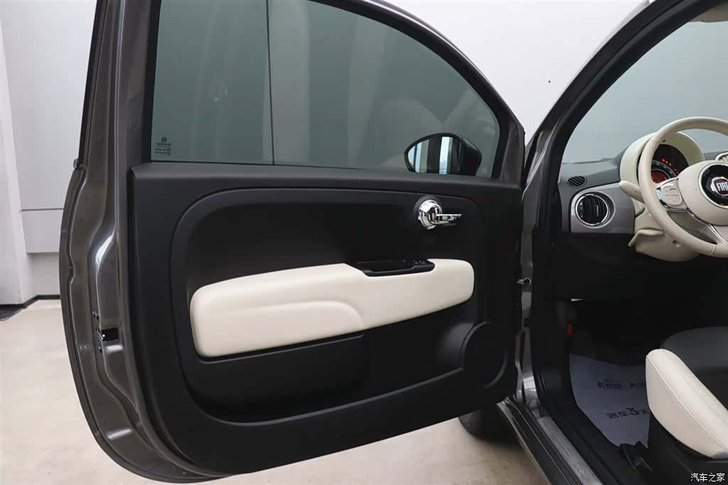 Fiat 500, 2024 10