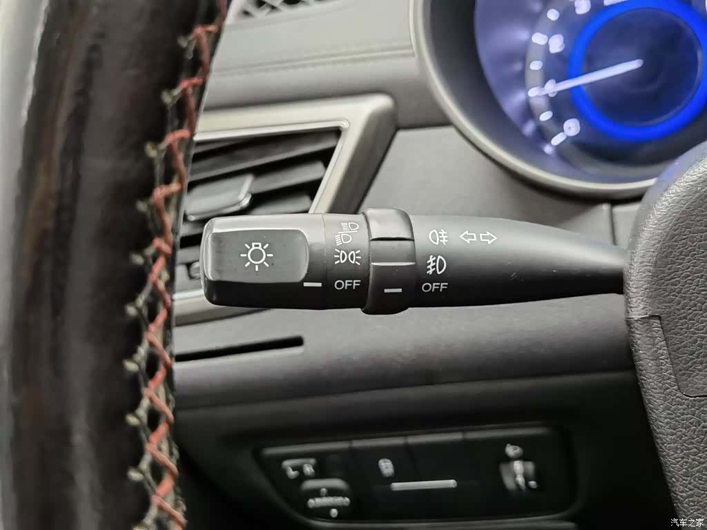 Changan CS35, 2018 21