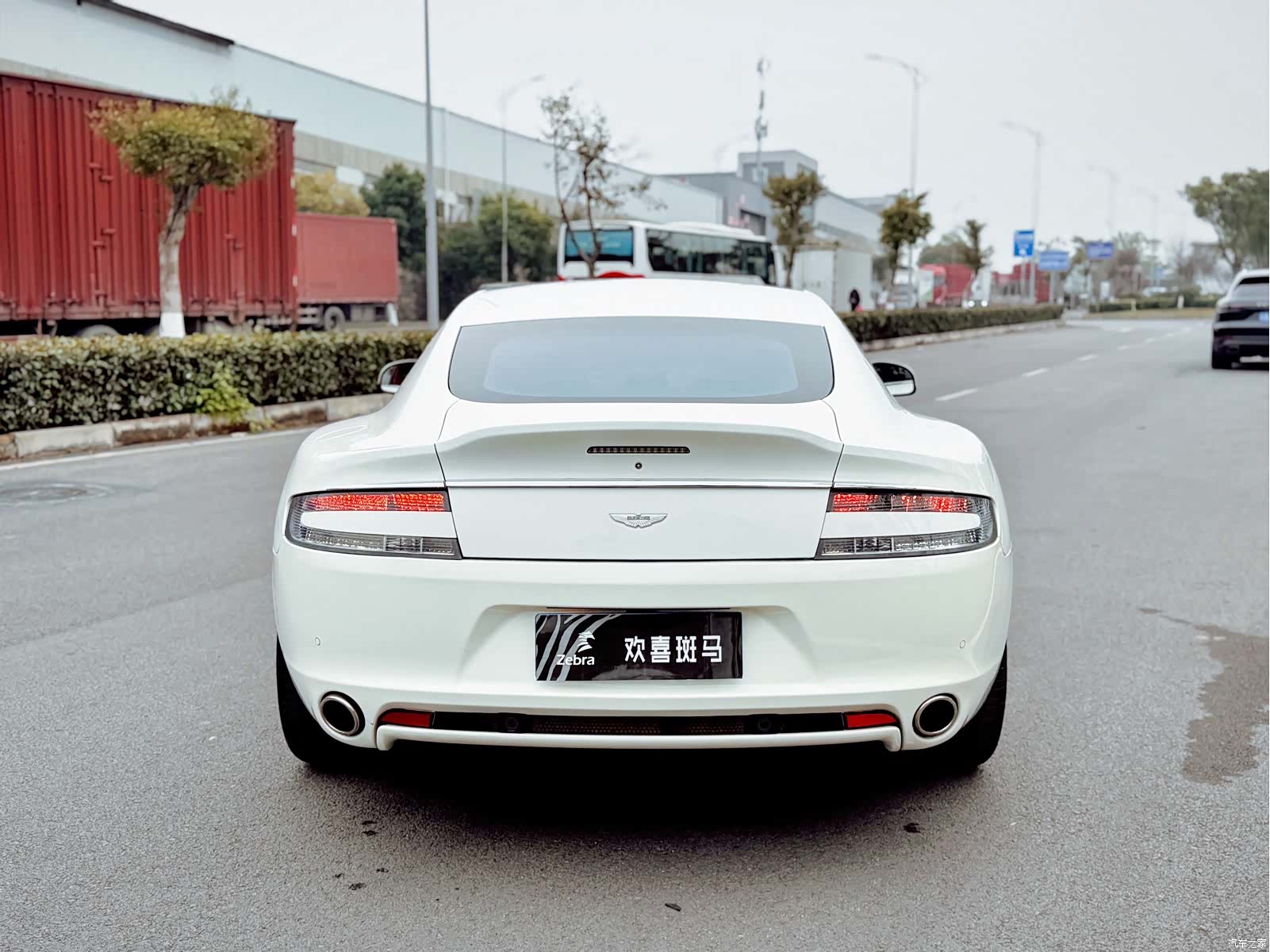 Aston Martin Rapide, 2017 6