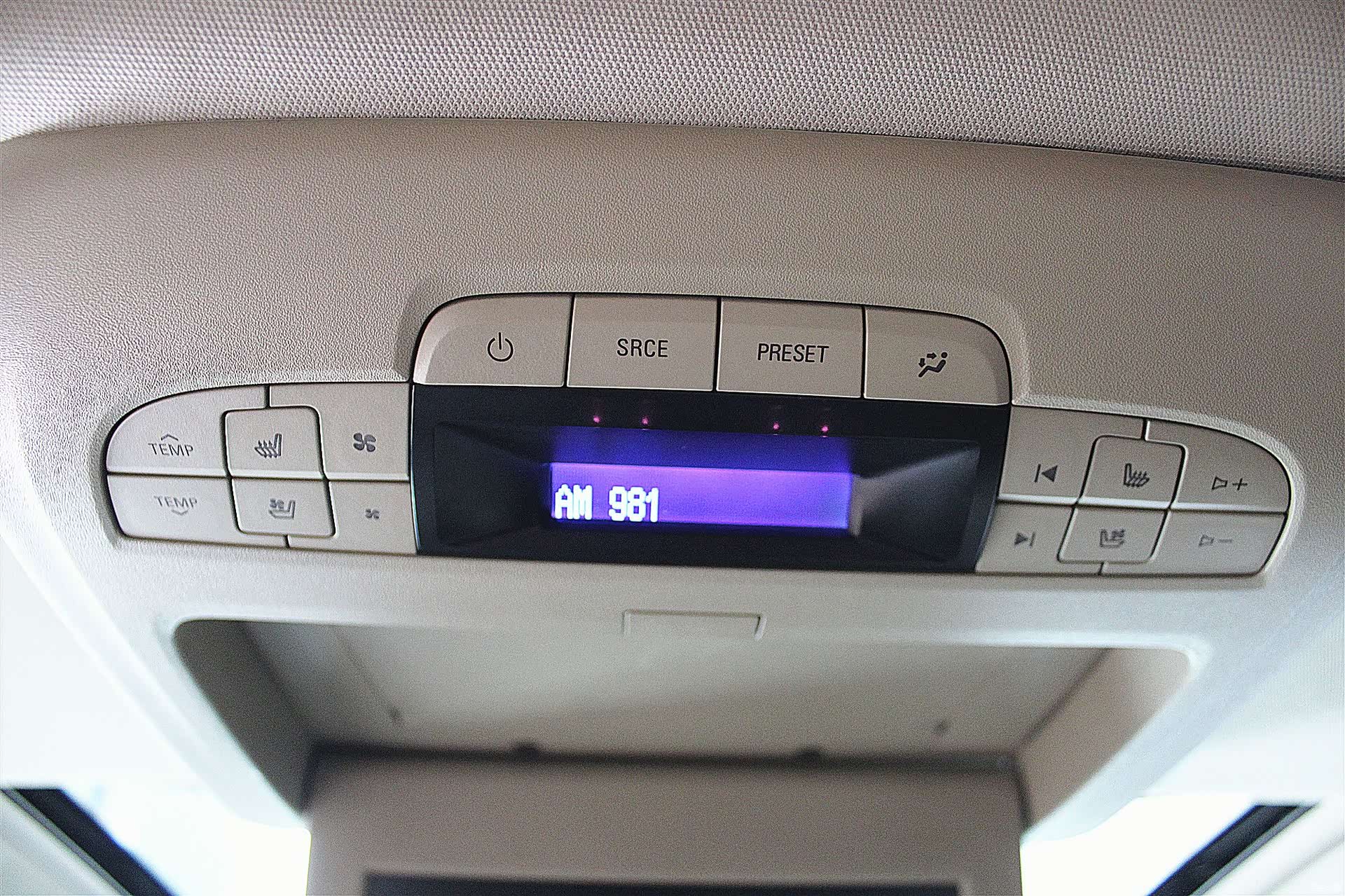 Buick GL8, 2013 12