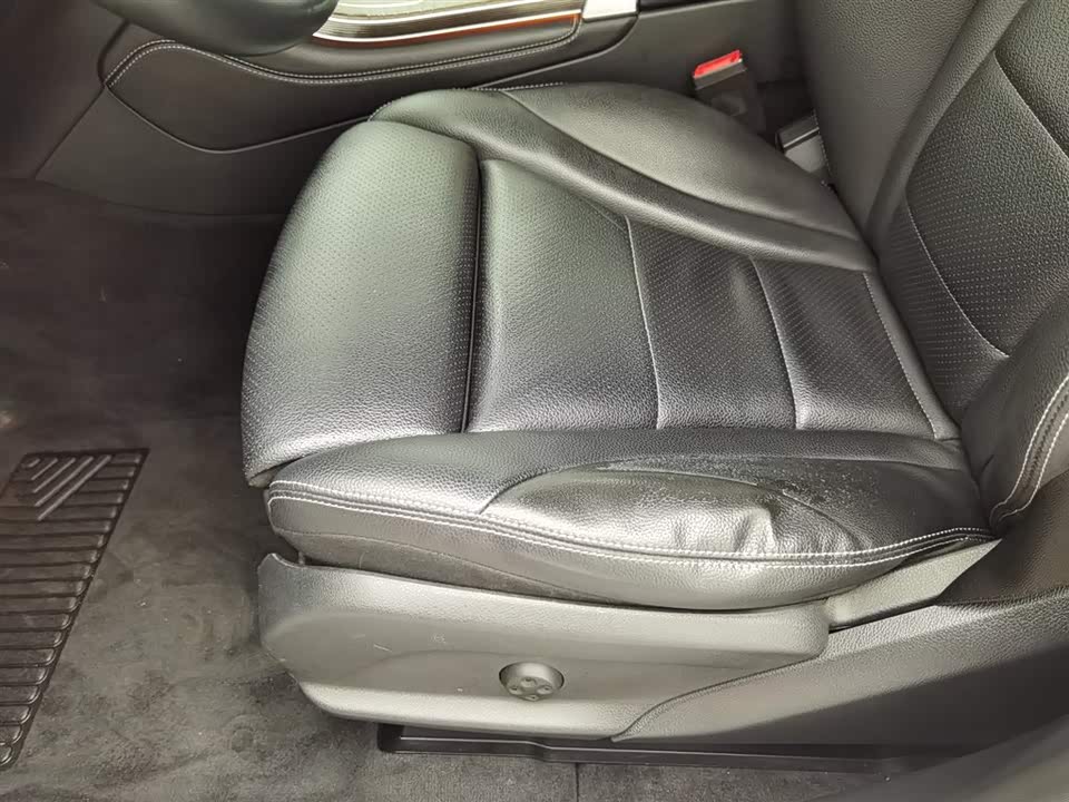 Mercedes-Benz GLC Mercedes-Benz GLC