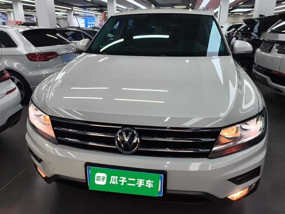 Volkswagen Tiguan L
