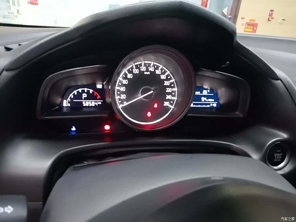 Mazda Mazda3, 2019 12