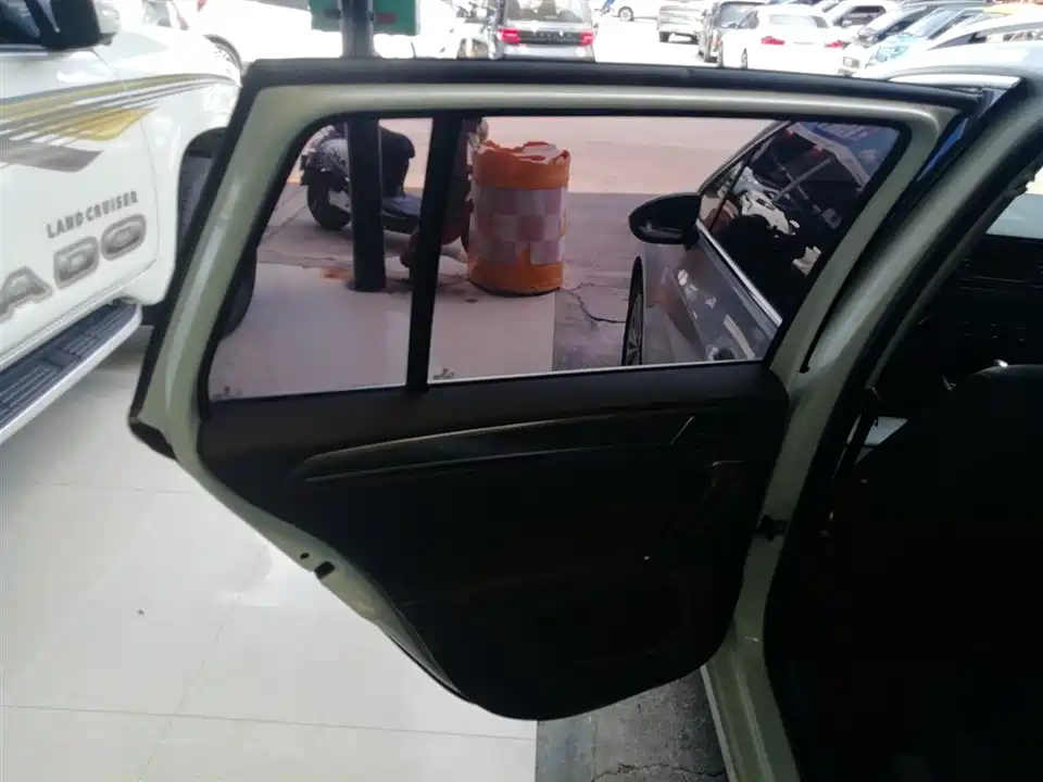 Volkswagen Golf*Jiayu