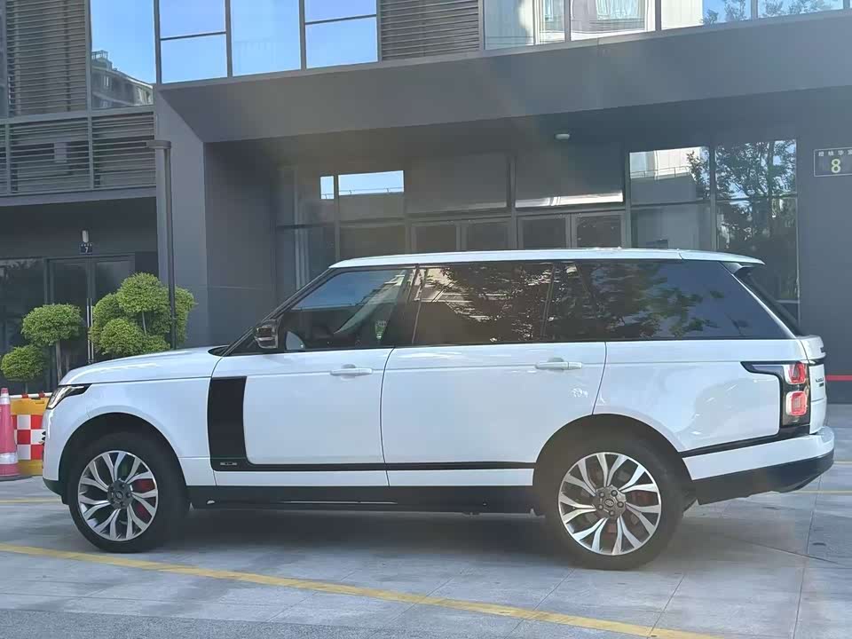 Land Rover Range Rover Land Rover Range Rover