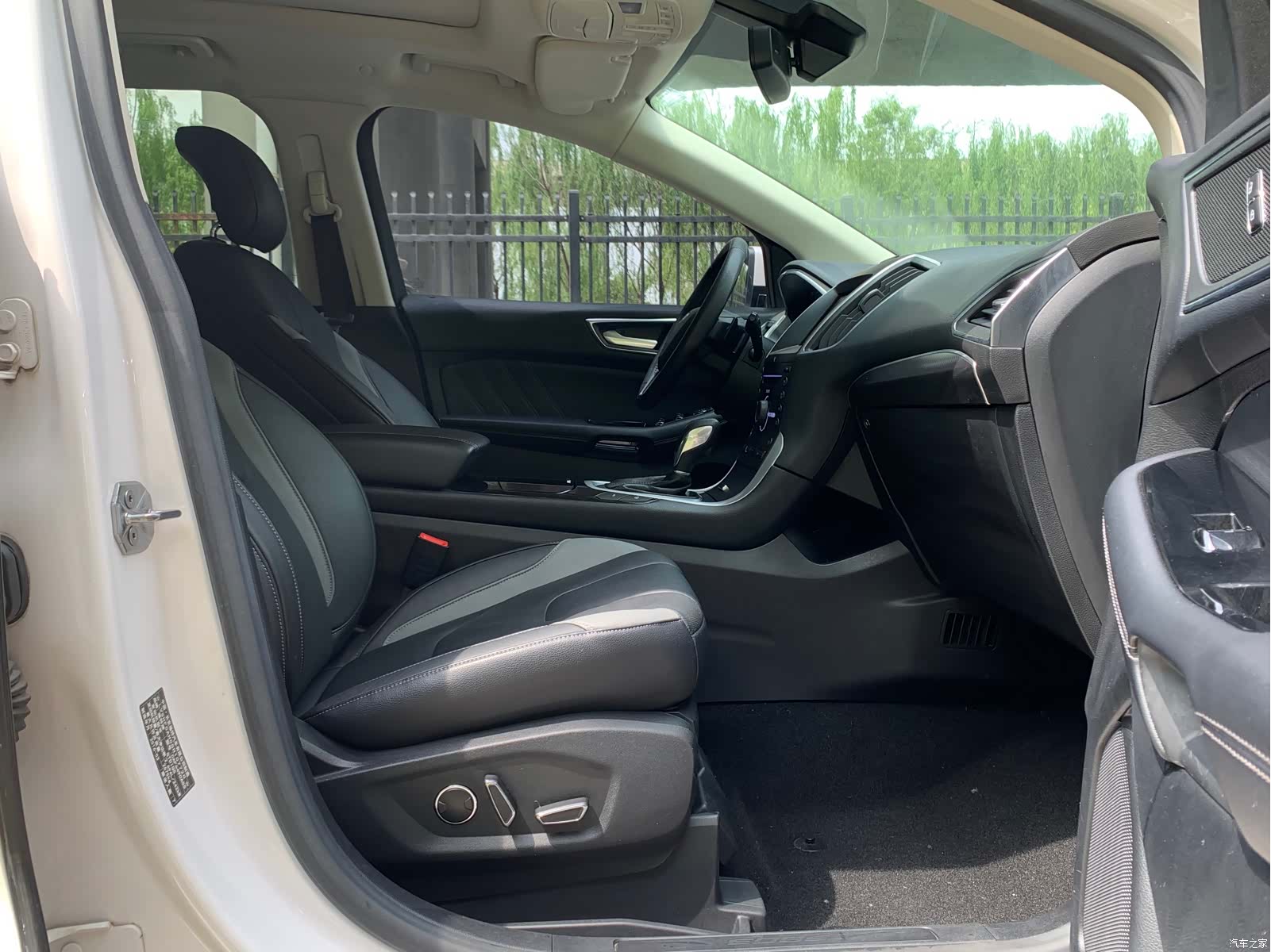 Ford Edge, 2016 15