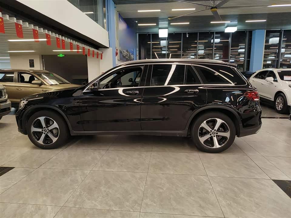 Mercedes-Benz GLC Mercedes-Benz GLC