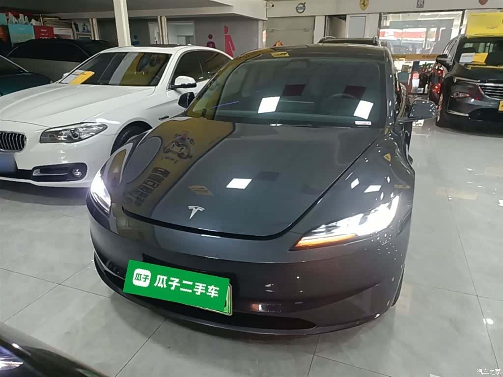 Tesla Model 3, 2024 3