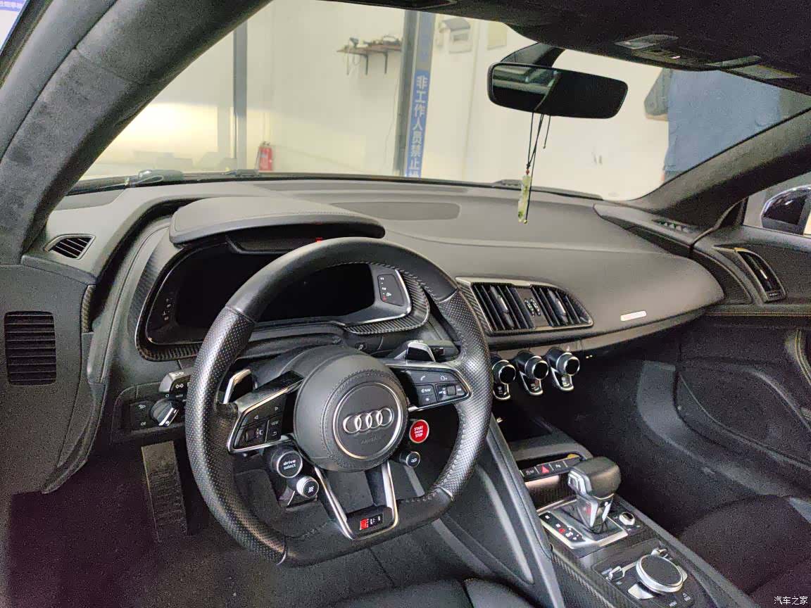 Audi R8, 2017 6