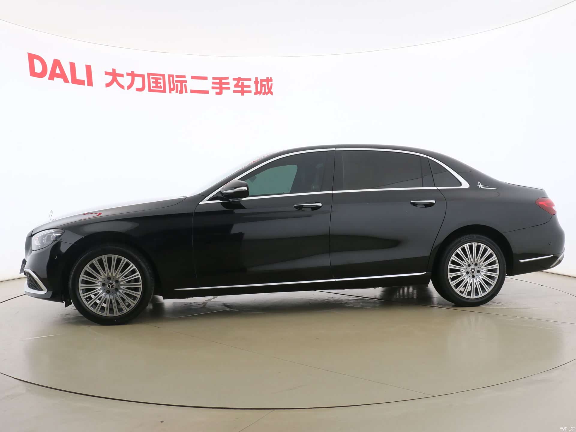 Mercedes-Benz E-Class, 2018 15