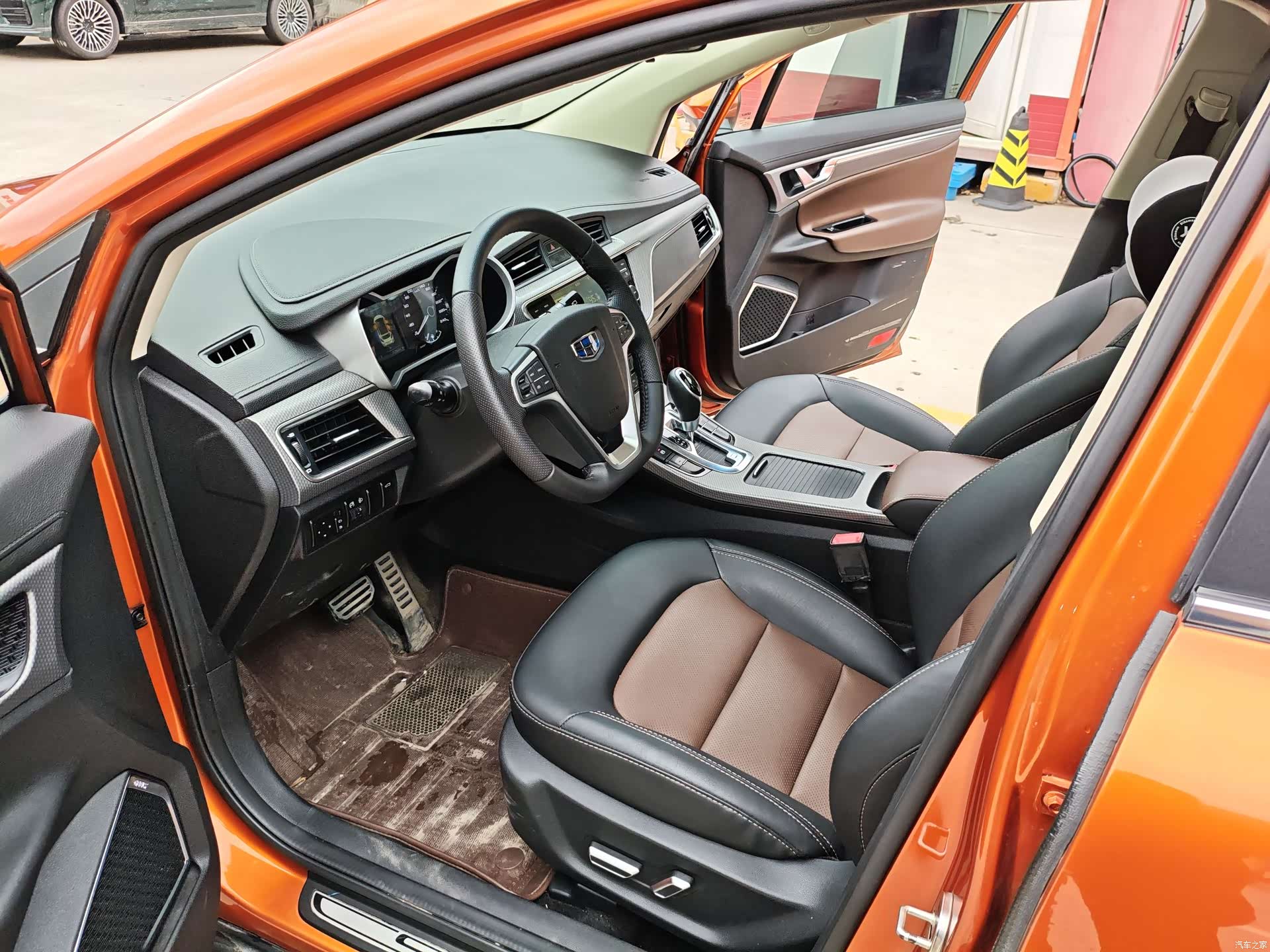 Geely Emgrand, 2016 8