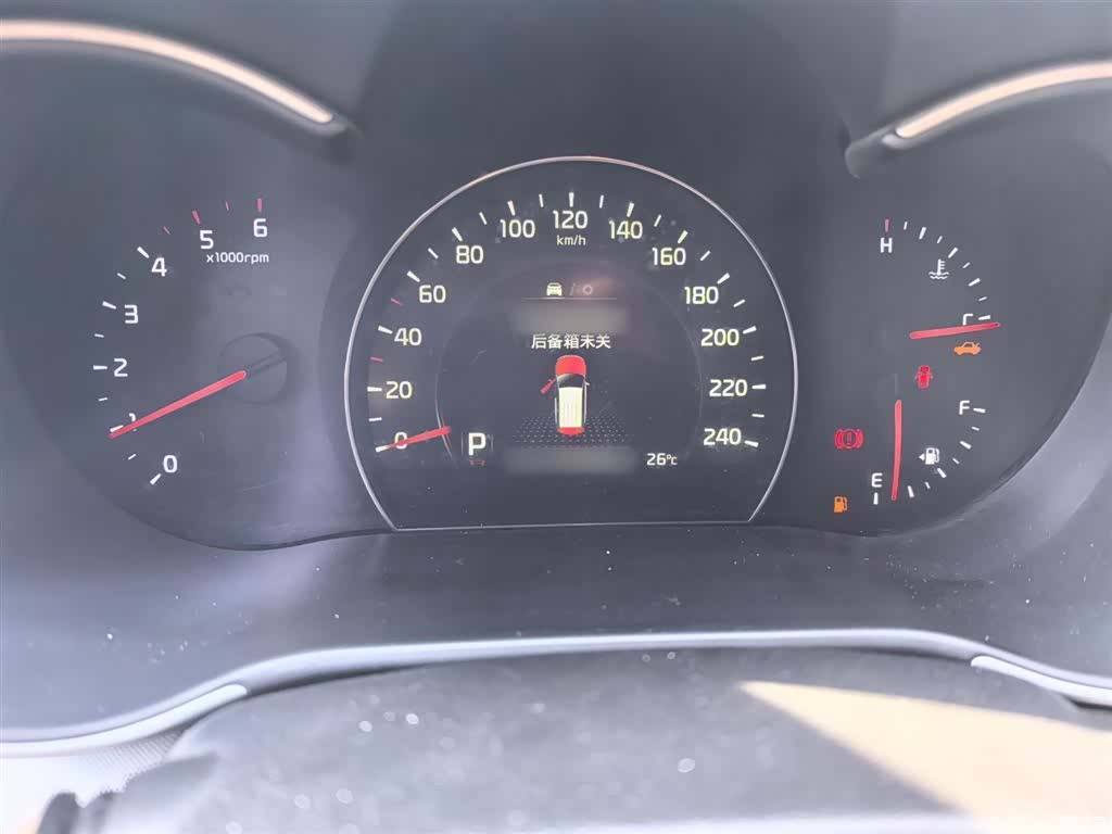 Kia 7, 2015 4