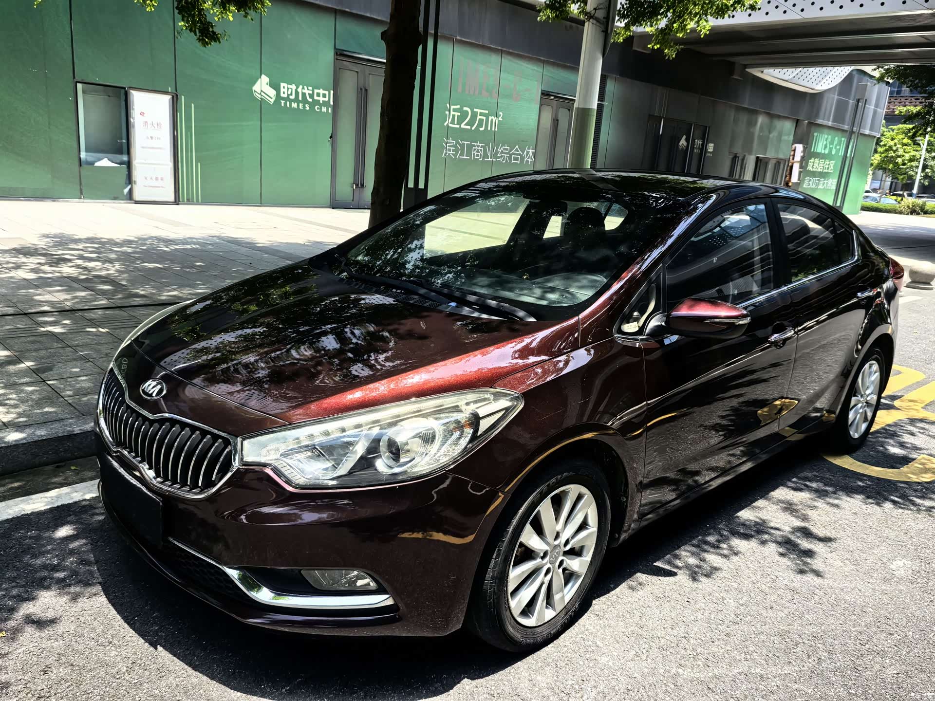 Kia K3, 2012 1