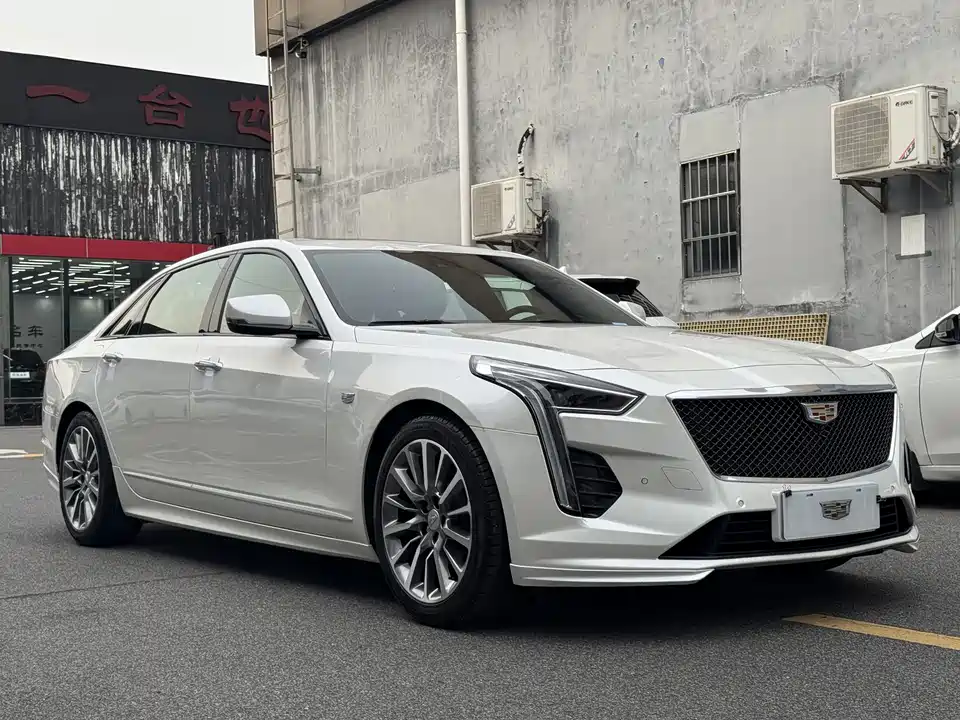 Cadillac CT6