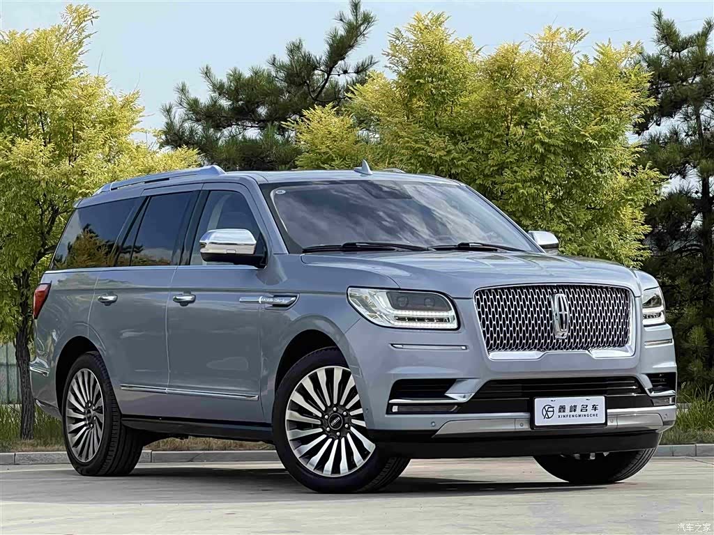 Lincoln Navigator, 2019 3