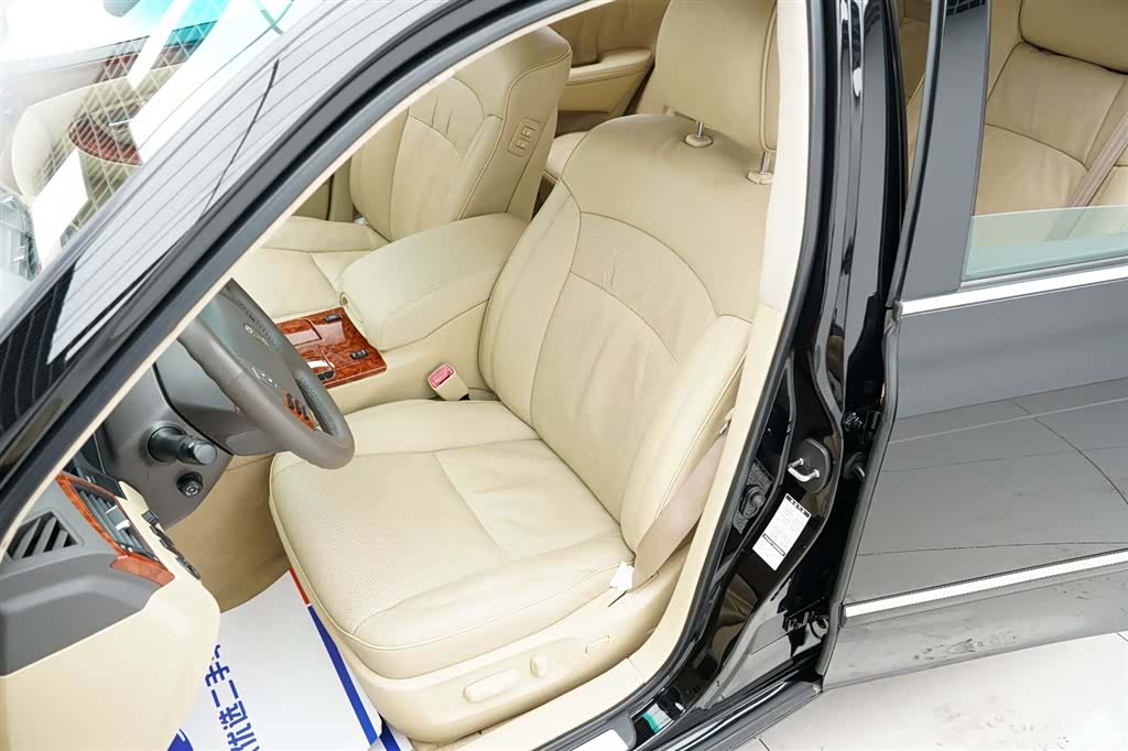 Toyota Crown, 2007 7