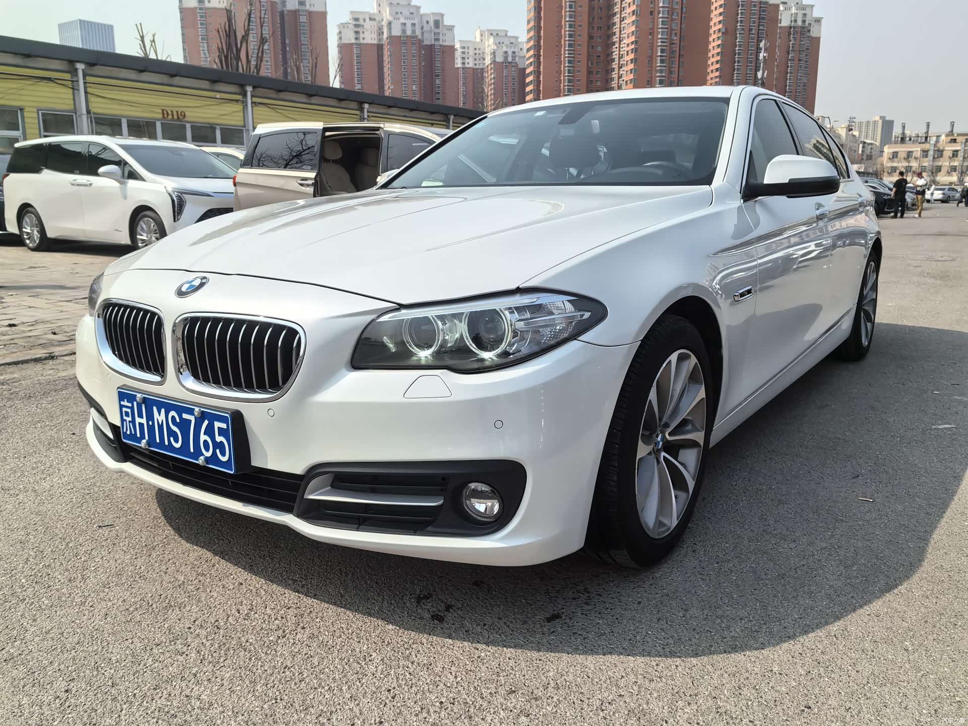 BMW 5 Series, 2016 1