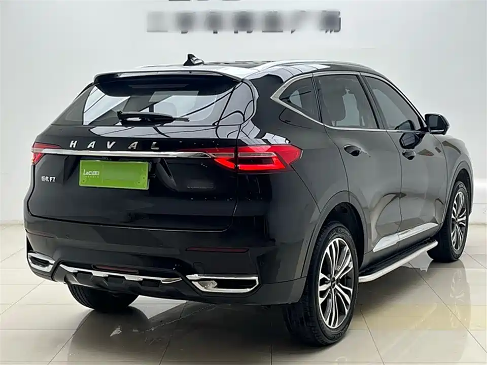Haval F7
