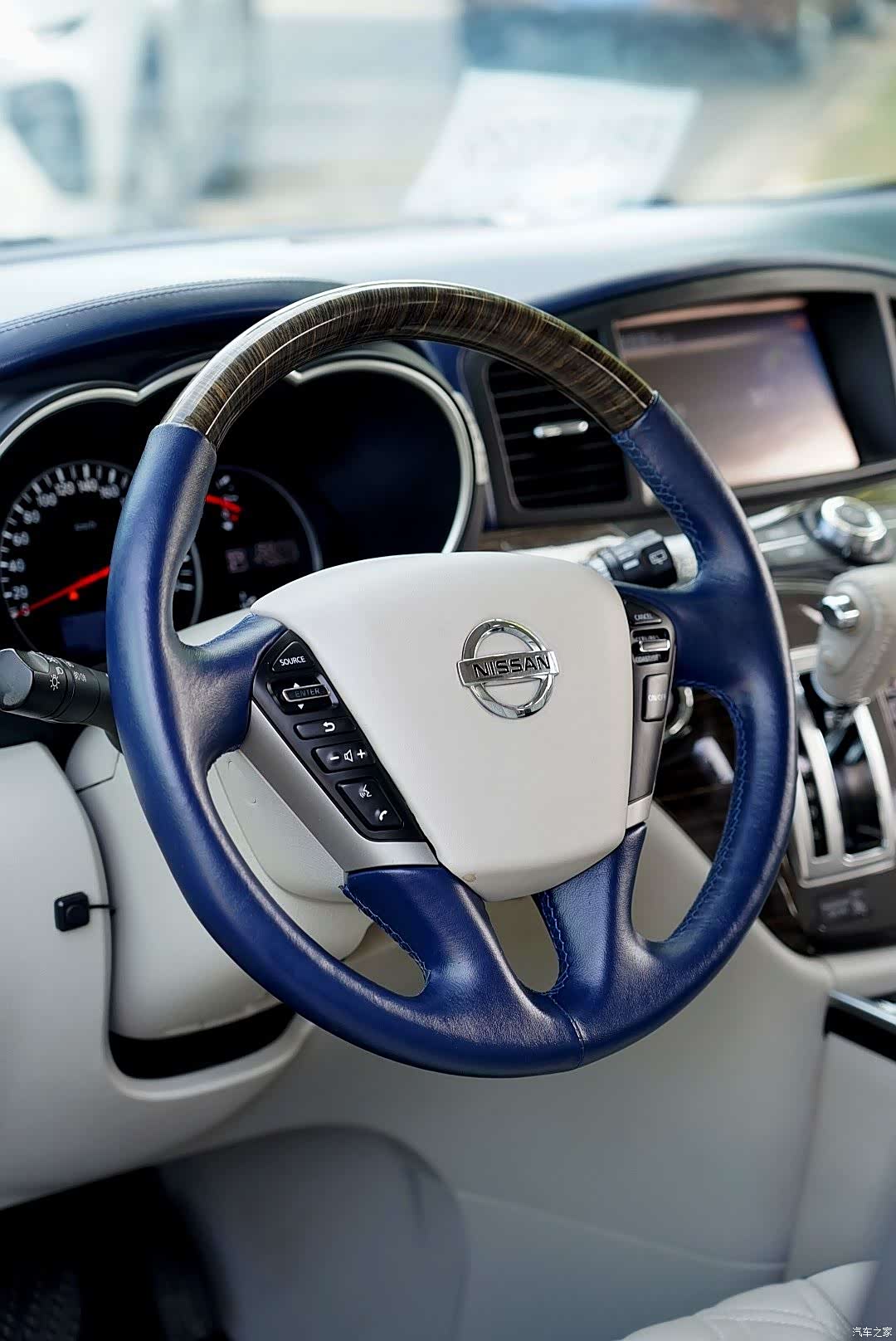 Nissan SL, 2016 6