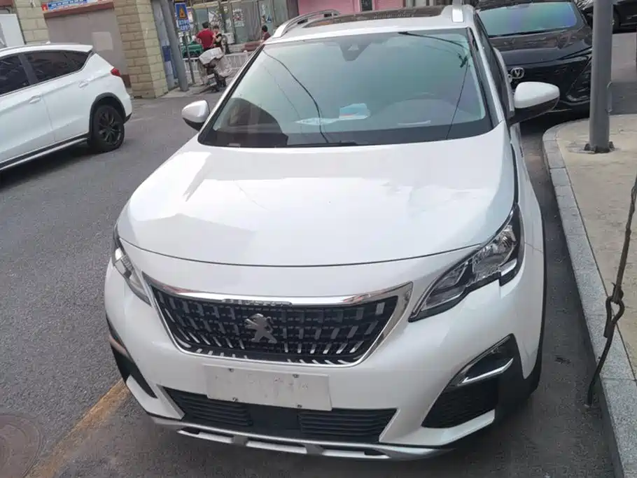 Peugeot 4008