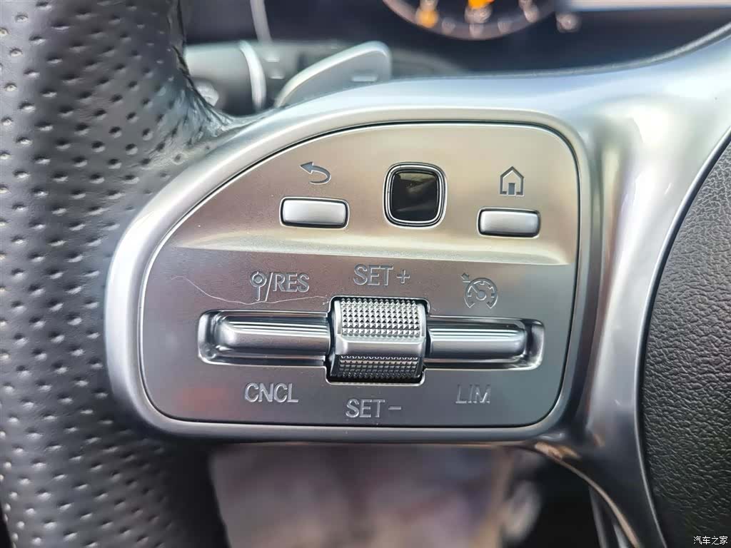 Mercedes-Benz E-Class, 2020 37