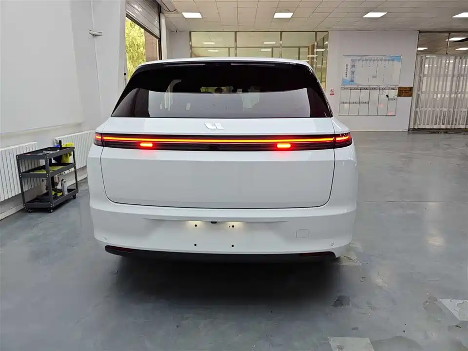 Li Auto Ideal L7