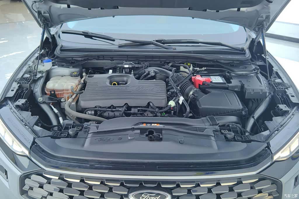 Ford Mondeo, 2023 10