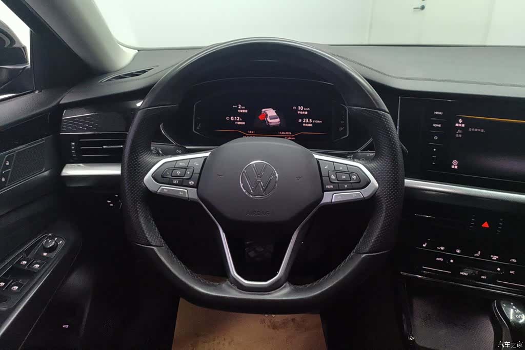 Volkswagen Passat, 2022 15