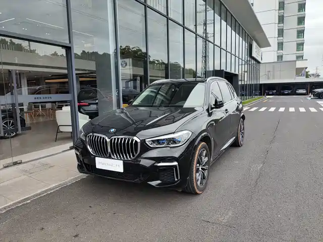BMW X5 2022 — купить из Китая под заказ