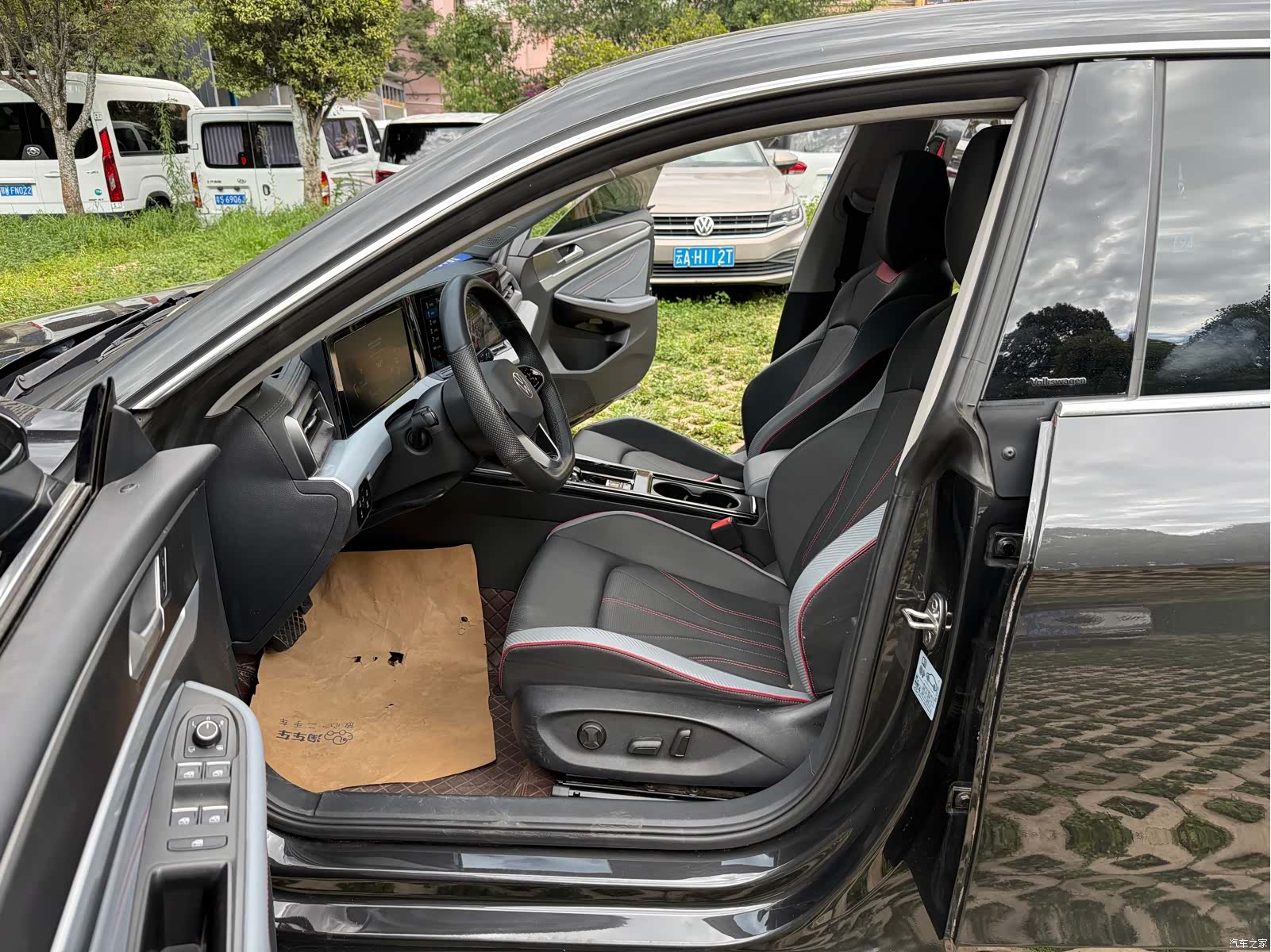 Volkswagen Lamando, 2023 4