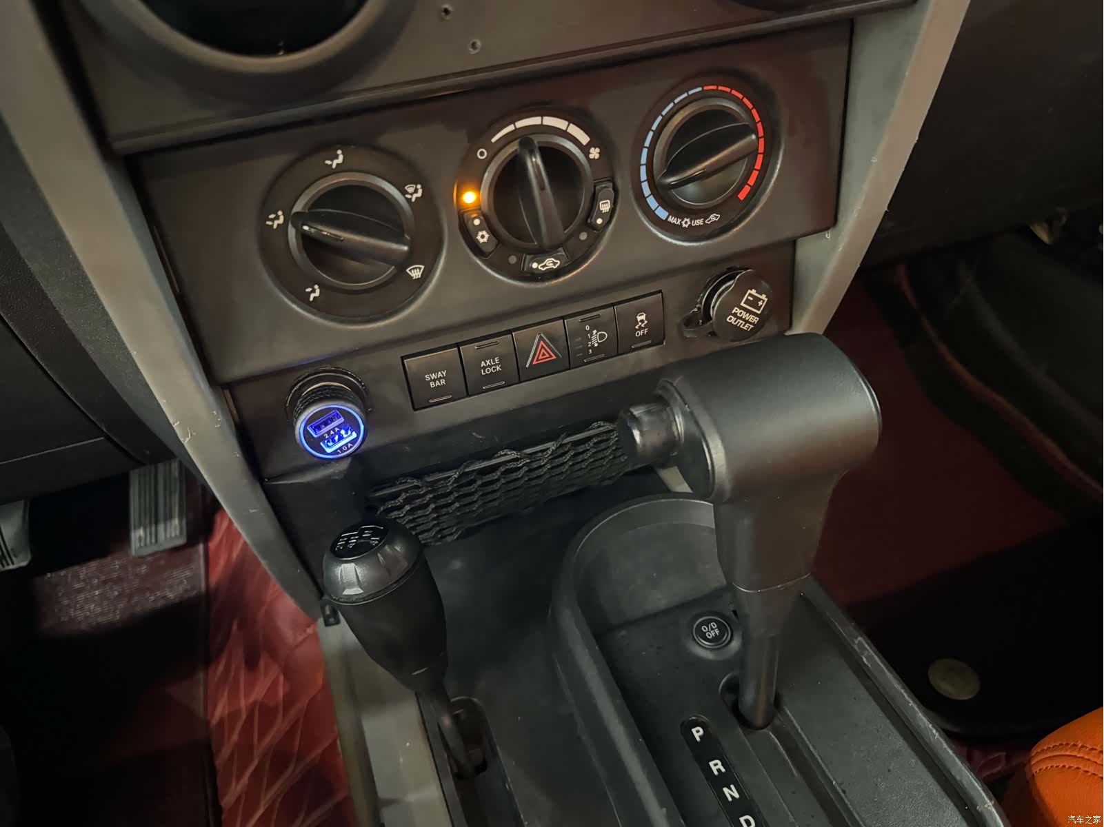 Jeep Wrangler, 2010 14