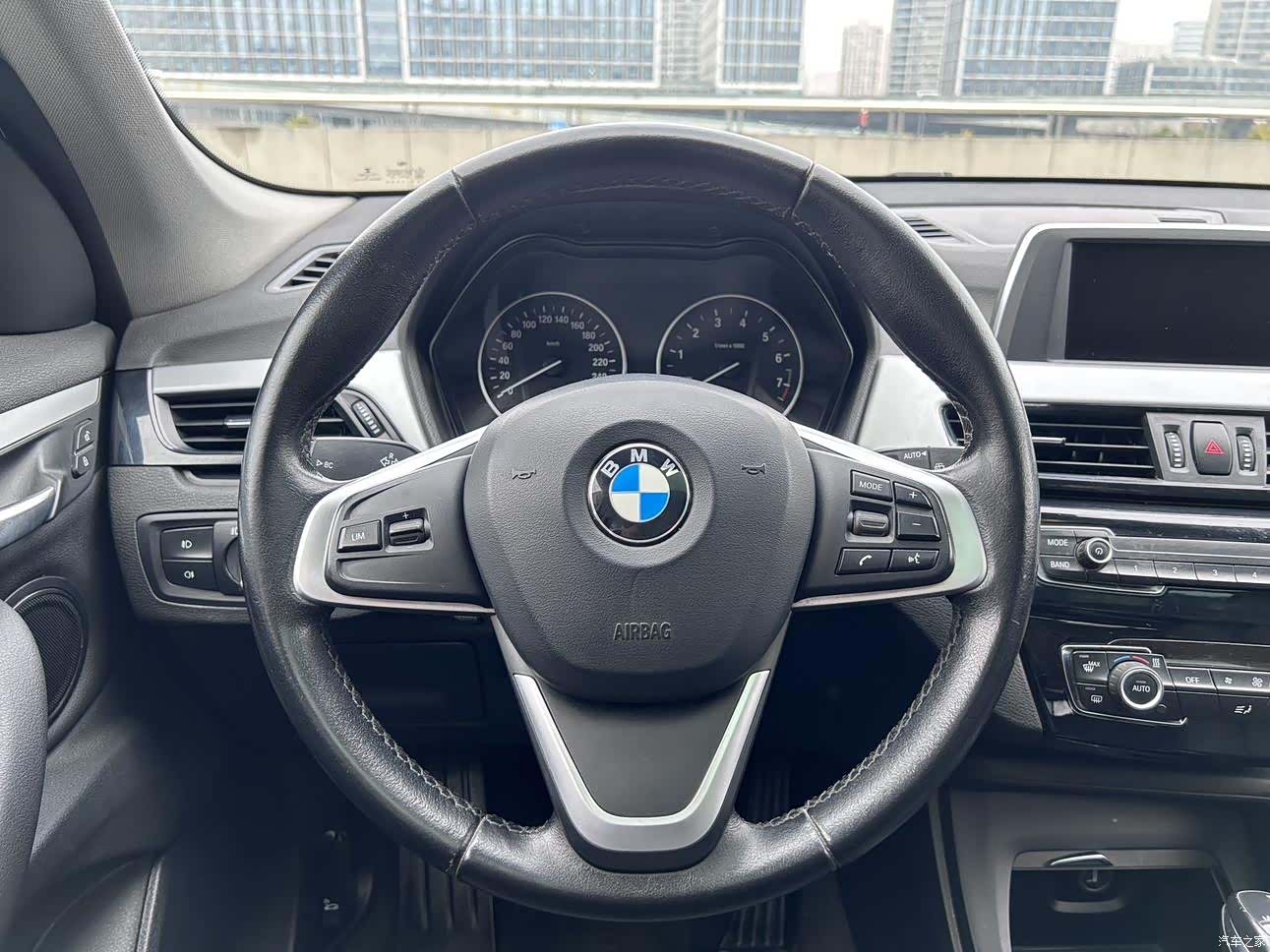 BMW X1, 2017 12
