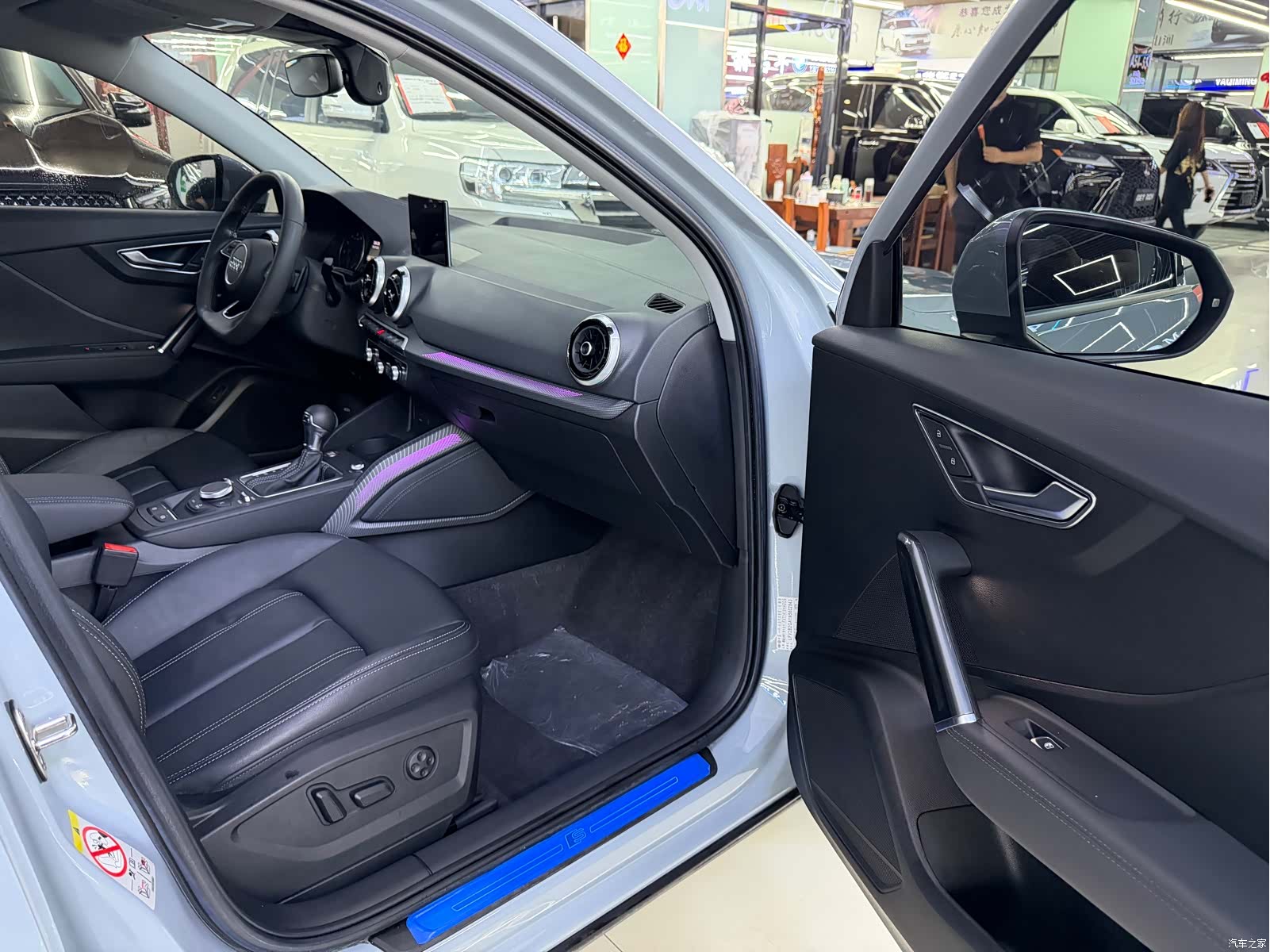 Audi Q2L, 2022 7