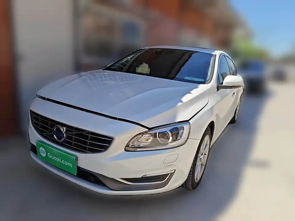 Volvo S60