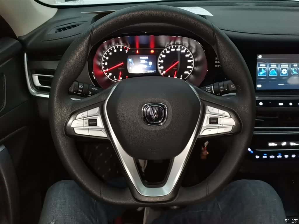 Changan CS35, 2021 11