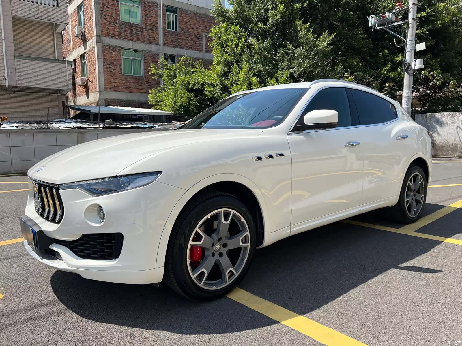 Maserati Levante, 2017 1