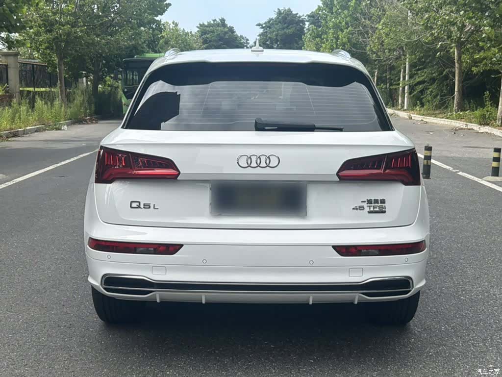 Audi Q5L, 2019 6