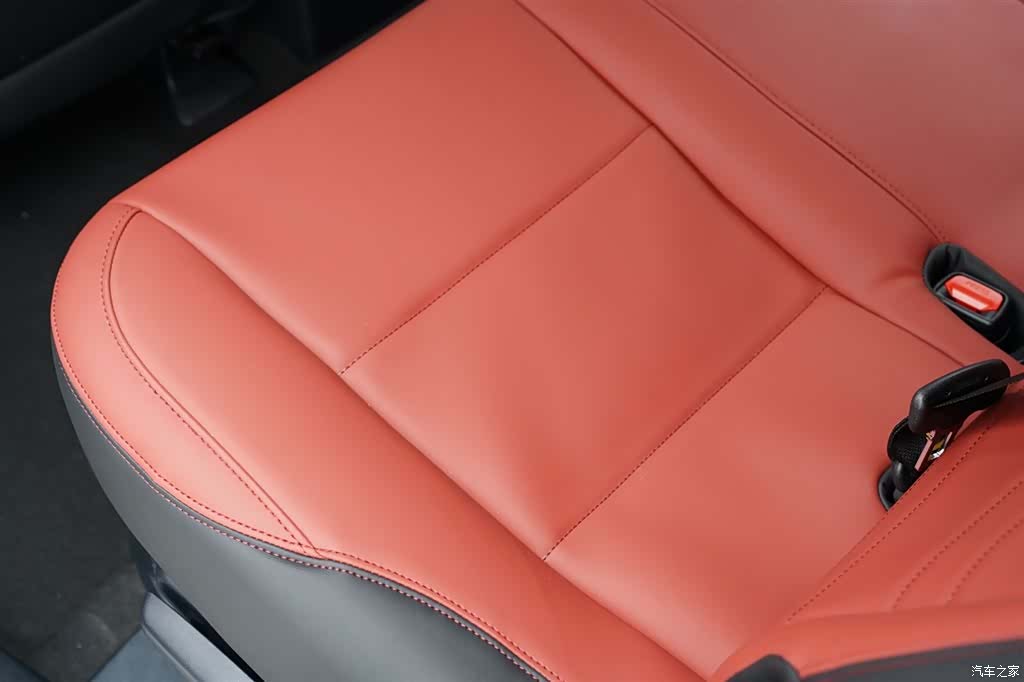 Lexus NX, 2020 12