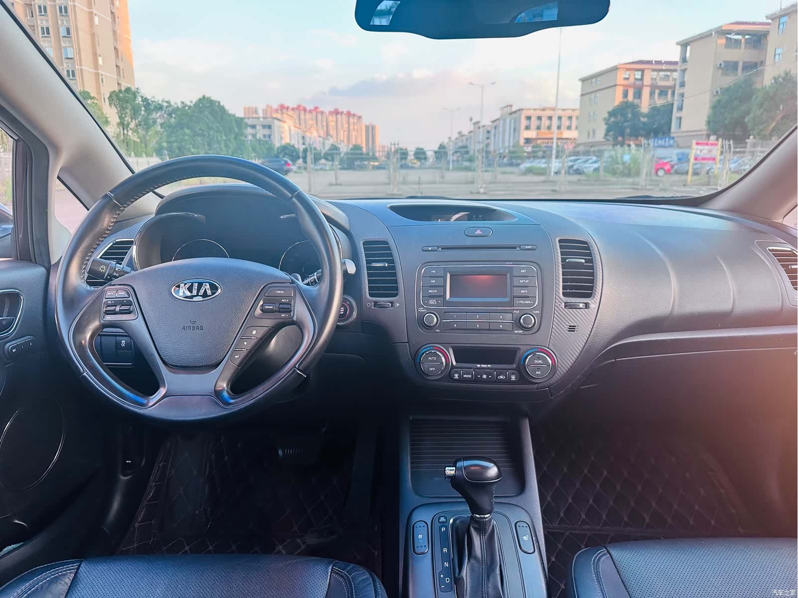Kia K3, 2015 9